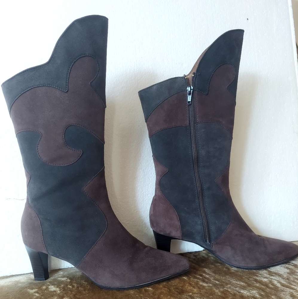 Amazing Peter Kaiser suede boots 7.5